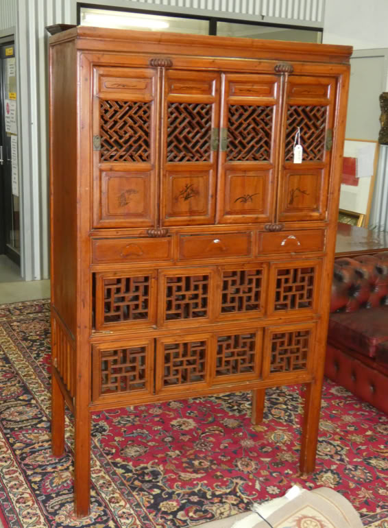 Auction lot image 3